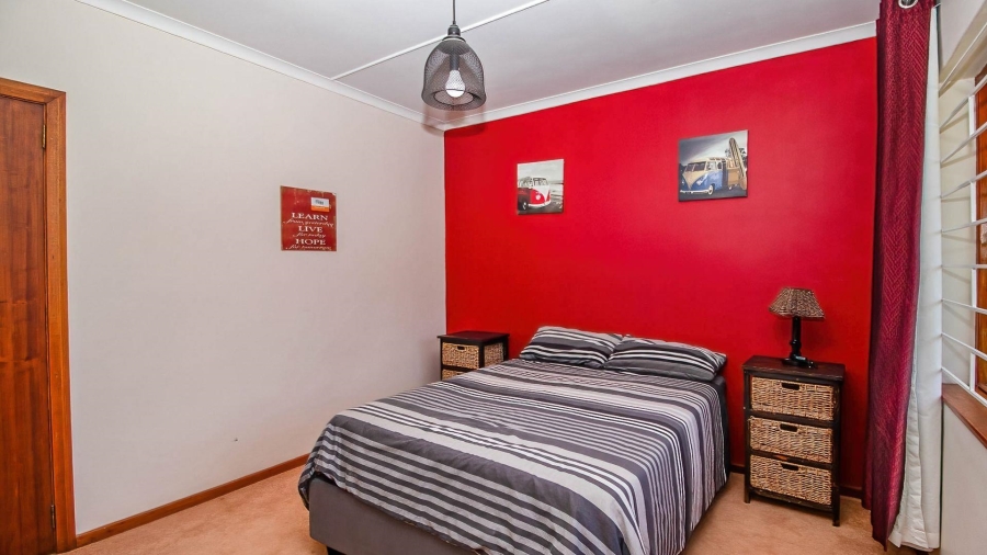 4 Bedroom Property for Sale in Hartenbos Central Western Cape